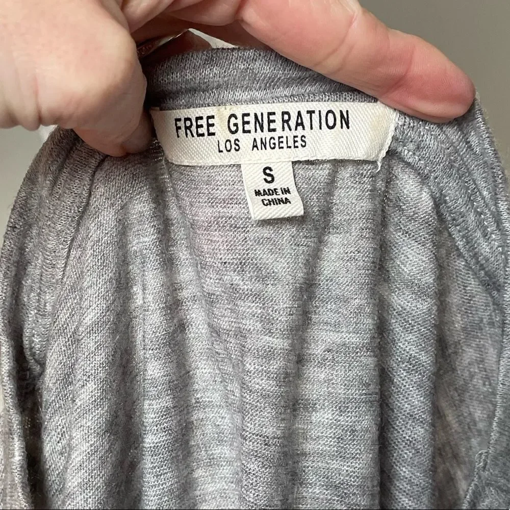 Free Generation Grey Ruffle Sleeve Top